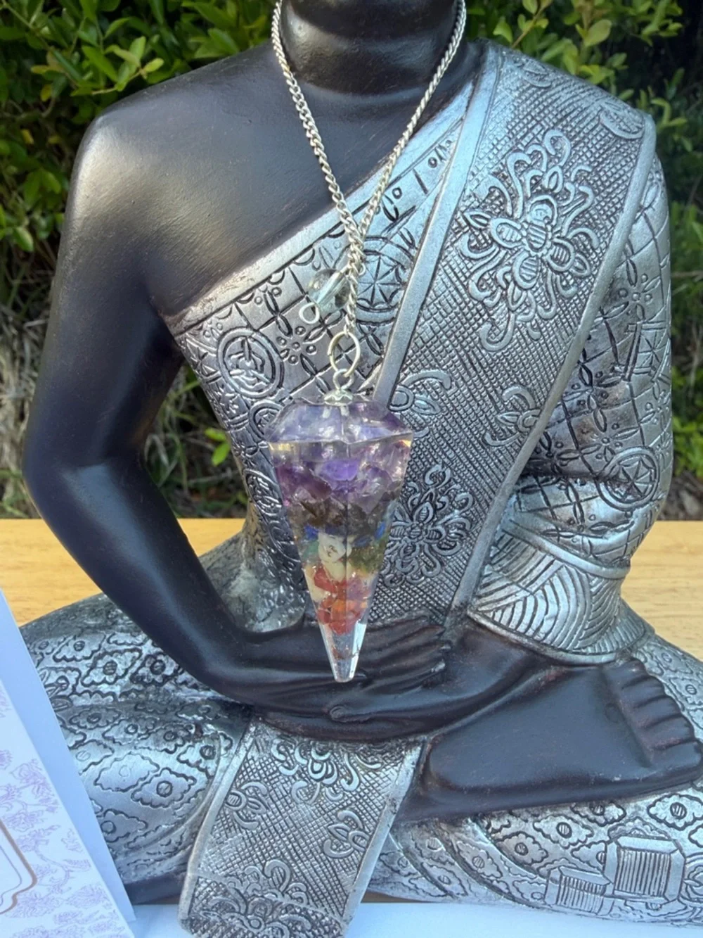 Reiki Infused 7 Chakra Orgonite Dowsing/Divination Pendulum with Chart & Guide - Picture 4 of 16